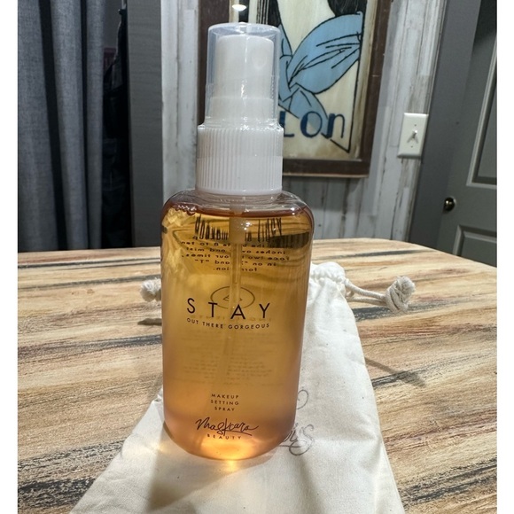 MASKCARA Other - MASKCARA ORIGINAL MAKEUP SETTING SPRAY